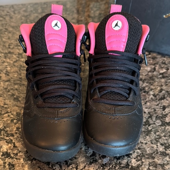 Jordan jump man pro Black and Pink Sneakers with Bold Design EUC 7Y or W8.5 - Picture 5 of 16